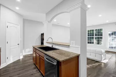 541 Woodland Park Terrace, Lawrenceville, GA 30043 - Photo 9