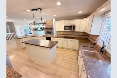 5344 Forest Springs Drive, Atlanta, GA 30338 - Photo 13