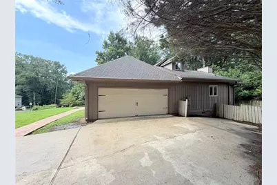 5344 Forest Springs Drive, Atlanta, GA 30338 - Photo 41