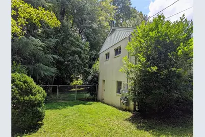1066 Powder Springs Street SE, Smyrna, GA 30080 - Photo 17