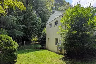 1066 Powder Springs Street SE, Smyrna, GA 30080 - Photo 17