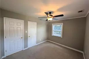 1066 Powder Springs Street SE, Smyrna, GA 30080 - Photo 9