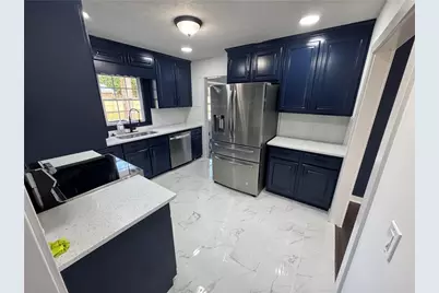 1390 White Oak St SE, Conyers, GA 30013 - Photo 11