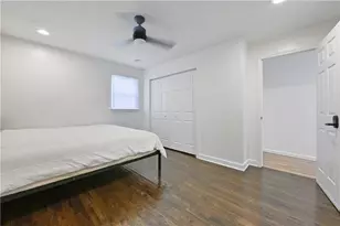 5692 Rosser Ct, Lilburn, GA 30047 - Photo 21