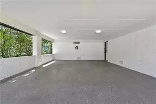 5692 Rosser Ct, Lilburn, GA 30047 - Photo 33