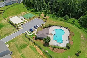121 Carnaby St, Winder, GA 30680 - Photo 7