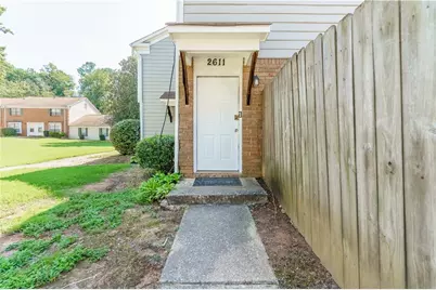 2611 Stratford Lane, Morrow, GA 30260 - Photo 3