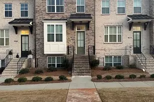4405 Sims Park Ovlk, Suwanee, GA 30024 - Photo 3