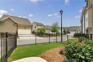 4989 Sealy Cir, Peachtree Corners, GA 30092 - Photo 7