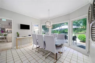 1040 Finnsbury Dr, Roswell, GA 30075 - Photo 15