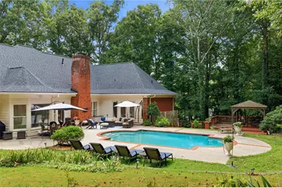 1040 Finnsbury Drive, Roswell, GA 30075 - Photo 45