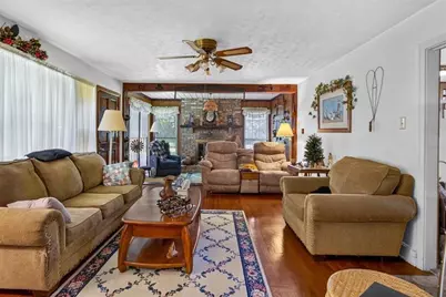 242 Oak Ridge Drive SE, Marietta, GA 30060 - Photo 3