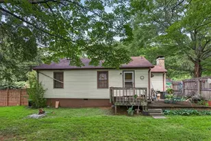 242 Oakridge Dr SE, Marietta, GA 30060 - Photo 21