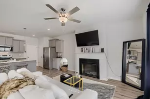 11694 Chatham Dr, Hampton, GA 30228 - Photo 3