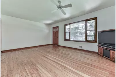 291 Sourwood Drive, Marietta, GA 30062 - Photo 5