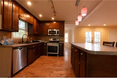 505 Tara Court, Woodstock, GA 30188 - Photo 5