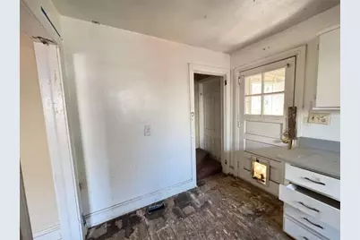 2169 Delowe Drive, Atlanta, GA 30344 - Photo 11