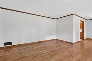 442 Stonewood Dr, Stone Mountain, GA 30087 - Photo 7