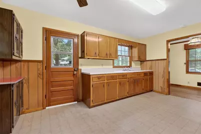 442 Stonewood Drive, Stone Mountain, GA 30087 - Photo 11