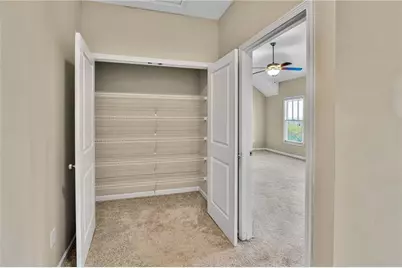1660 Gilstrap Lane NW, Atlanta, GA 30318 - Photo 27