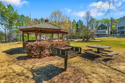 1660 Gilstrap Lane NW, Atlanta, GA 30318 - Photo 67