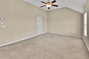 1660 Gilstrap Ln NW, Atlanta, GA 30318 - Photo 31