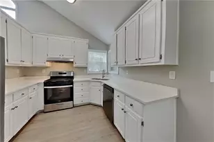 4602 Shay Terrace, Buford, GA 30519 - Photo 7