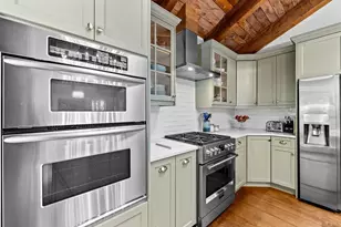 1826 Forest Springs Ct, Dunwoody, GA 30338 - Photo 11