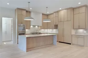290 Christopher Robin Rd, Alpharetta, GA 30005 - Photo 19
