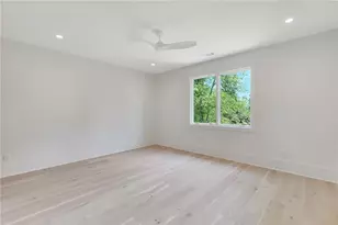 290 Christopher Robin Rd, Alpharetta, GA 30005 - Photo 45