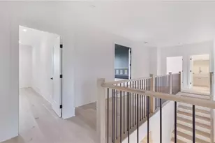 290 Christopher Robin Rd, Alpharetta, GA 30005 - Photo 29