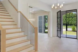 290 Christopher Robin Rd, Alpharetta, GA 30005 - Photo 5