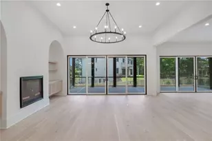 290 Christopher Robin Rd, Alpharetta, GA 30005 - Photo 11