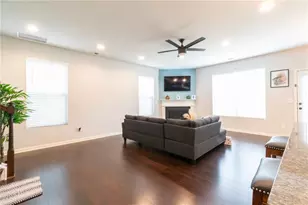 576 Dasheill Ln, Atlanta, GA 30349 - Photo 9