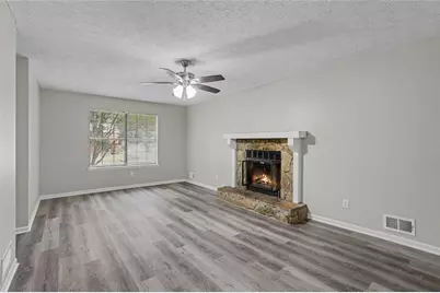 5322 Walker Road, Stone Mountain, GA 30088 - Photo 3