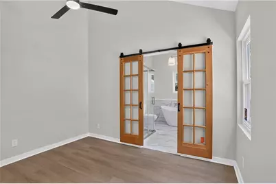 882 Tanner Dr, Scottdale, GA 30079 - Photo 11