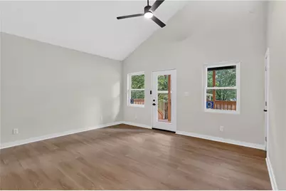 882 Tanner Dr, Scottdale, GA 30079 - Photo 19