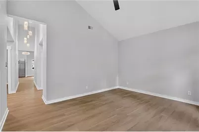 882 Tanner Dr, Scottdale, GA 30079 - Photo 15