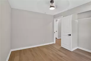 882 Tanner Dr, Scottdale, GA 30079 - Photo 21