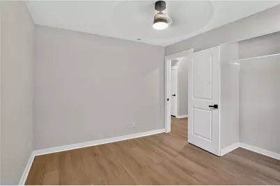 882 Tanner Dr, Scottdale, GA 30079 - Photo 13