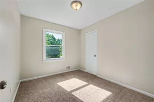 576 Dove Tail Ct, Conyers, GA 30013 - Photo 17