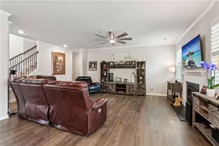 4365 Sunflower Cir, Cumming, GA 30040 - Photo 5