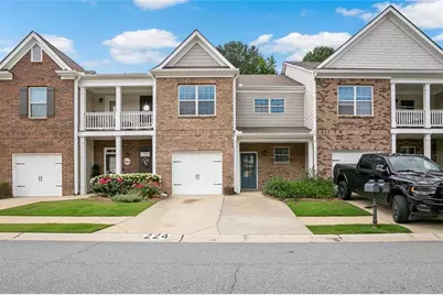 224 Madison Avenue, Acworth, GA 30102 - Photo 1