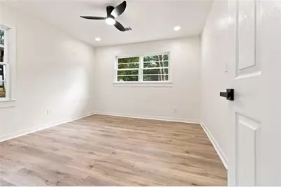 4804 Thompson Mill Road, Lithonia, GA 30038 - Photo 17