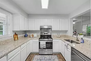 3940 Riverlook Pkwy SE, Marietta, GA 30067 - Photo 9