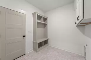 947 Lake Varner Dr, Covington, GA 30014 - Photo 27