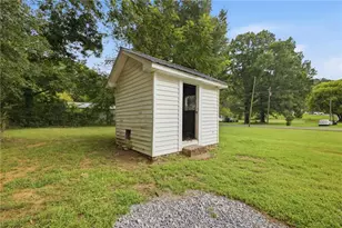 38 Nelson St SE, Silver Creek, GA 30173 - Photo 35
