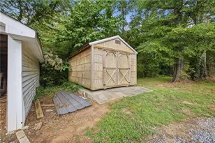 38 Nelson St SE, Silver Creek, GA 30173 - Photo 37
