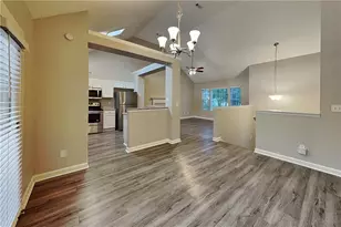 107 Laguna Springs Dr, Woodstock, GA 30188 - Photo 7