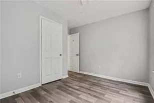 1123 Jones Ave NW, Atlanta, GA 30318 - Photo 17